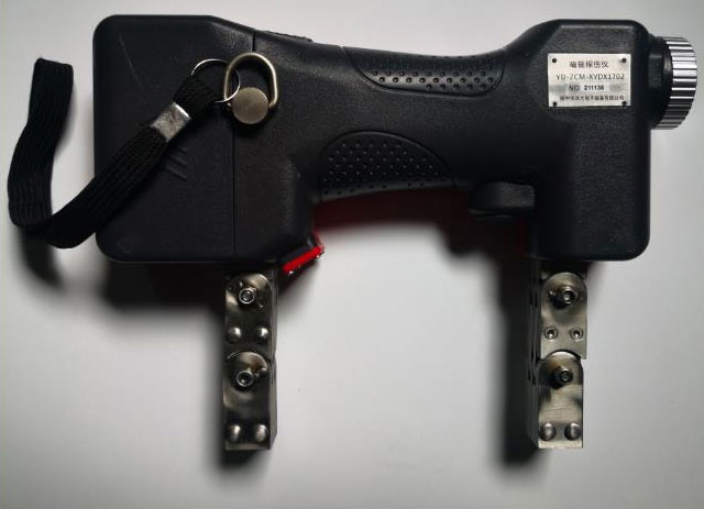 ����̽����