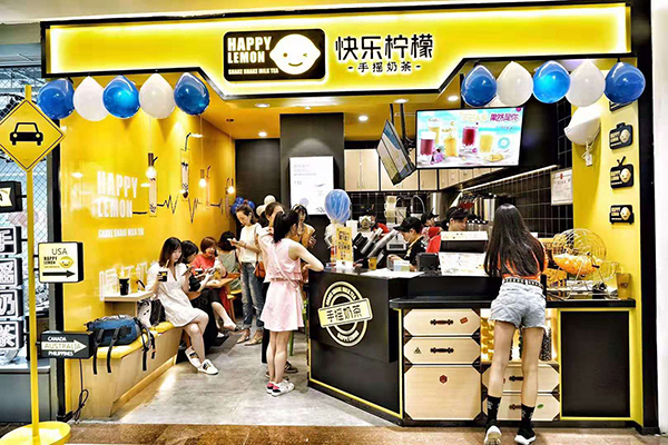 “秋后第一杯奶茶”，成都奶茶店裝修大比拼！
